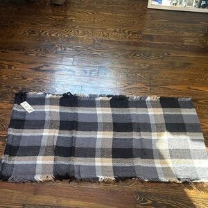 Elegant Plaid Infinity Scarf in Black and Gray NWT
